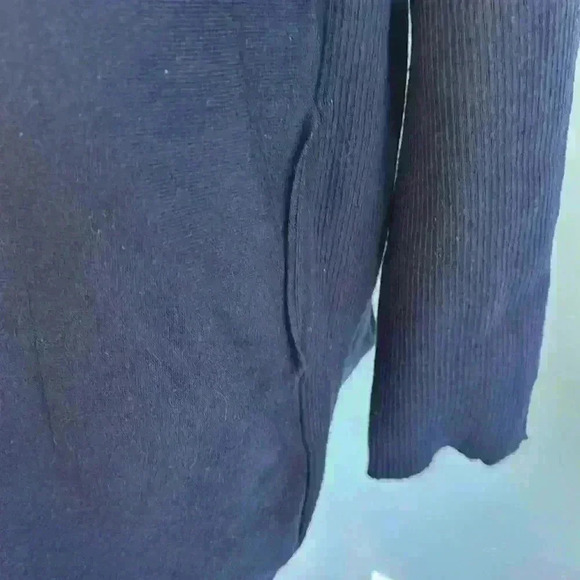 lulu B navy blue sweater size XL - Picture 4 of 7